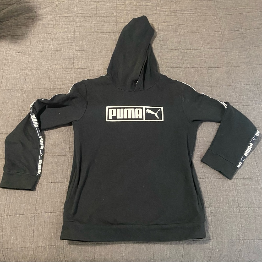 Puma Large hoodie (14-16) Large